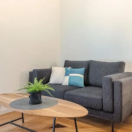 Bauhomm Zoia Suites
