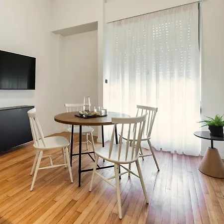 Bauhomm Zoia Suites