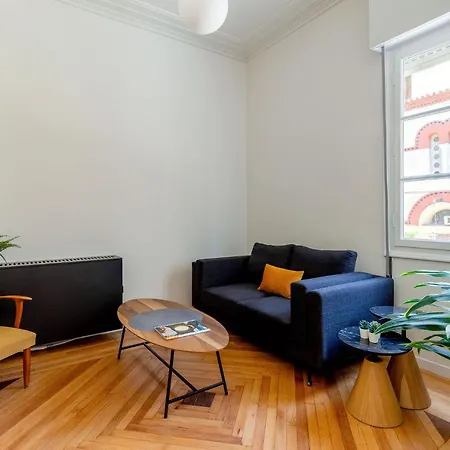 Bauhomm Zoia Suites Apartment *